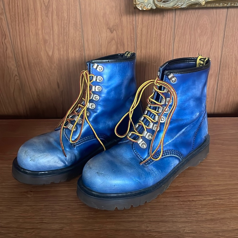 Dr. Martens Mens Vintage 8217 England - Metallic Blue Soft Toe Boots USED